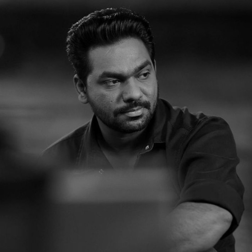 Aapka Apna Zakir Promo: Zakir Khan mocks his appearance in latest shayari aimed at peop...