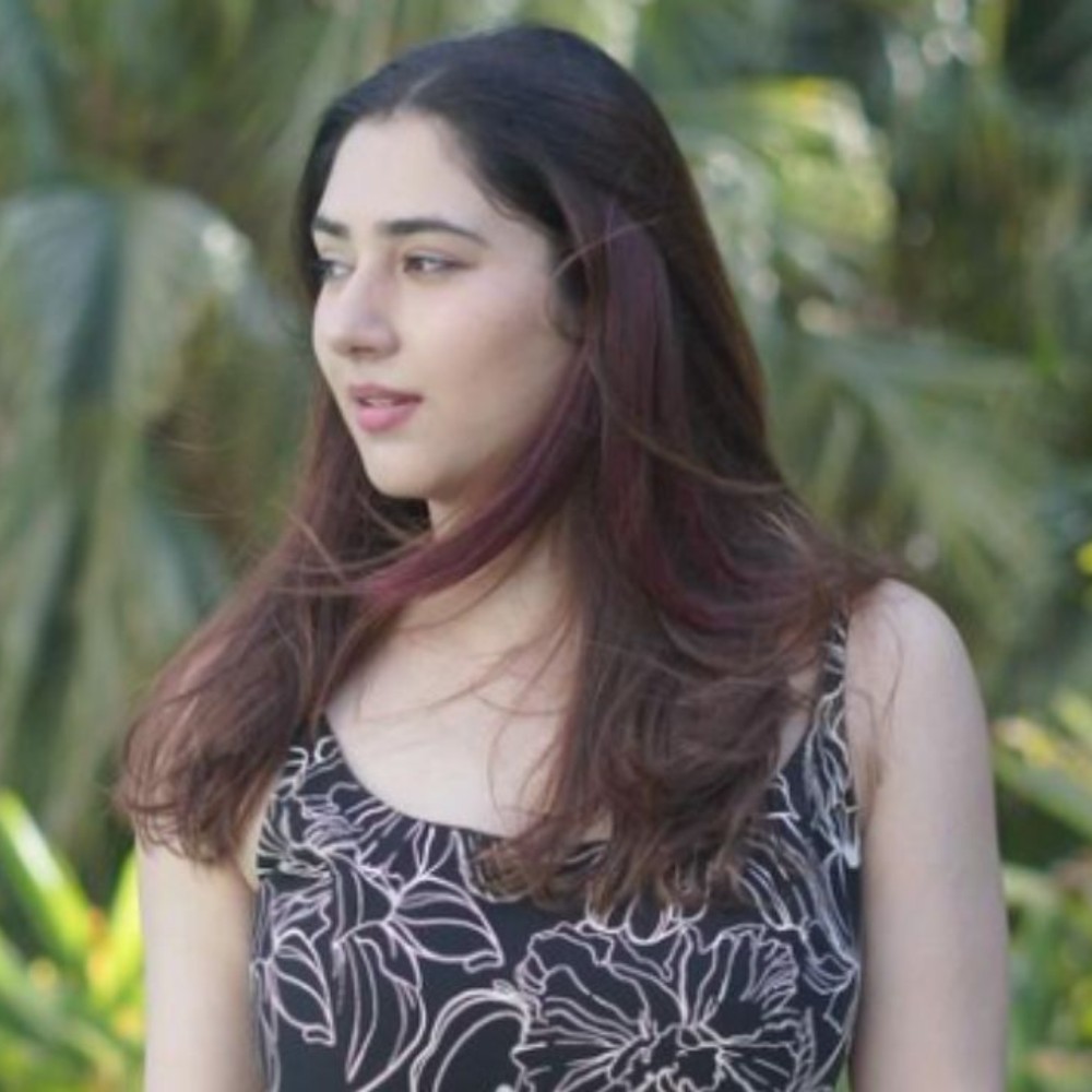 Disha Parmar enjoys fun-filled vacation in Mauritius with daughter; don’t miss cute lit...