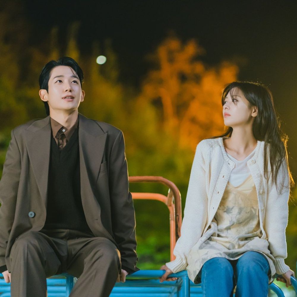 Love Next Door Ep 1-2 Review: Jung So Min and Jung Hae In’s emotional rom-com keeps it ...