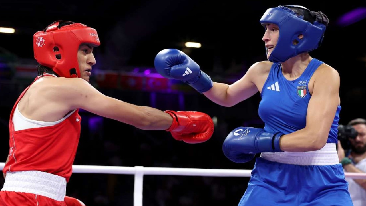 Italian Boxer Angela Carini Abandons Fight Against Imane Khelif Within 46 Seconds at Paris