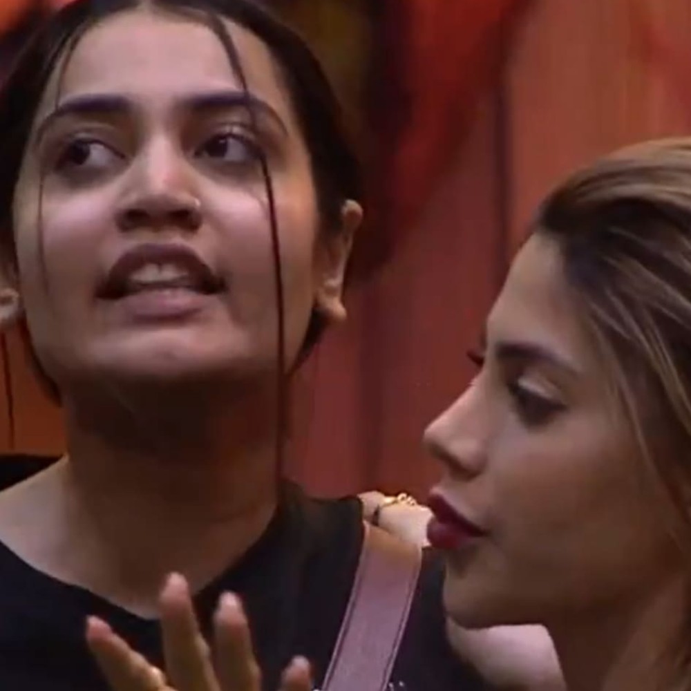 Bigg Boss Marathi 5: Aarya Jadhao and Nikki Tamboli get into a fiery physical fight; BB...