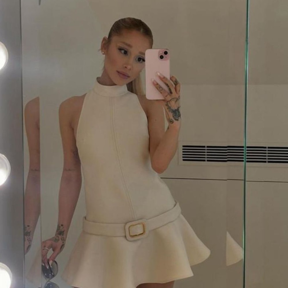 Ariana Grande Reveals Her Family Forgets She Is Vegan; Says, 'I Think They Don't Want To Remember' Ariana Grande Reveals Her Family Forgets She Is Vegan; Says, 'I Think They Don't Want To Remember'