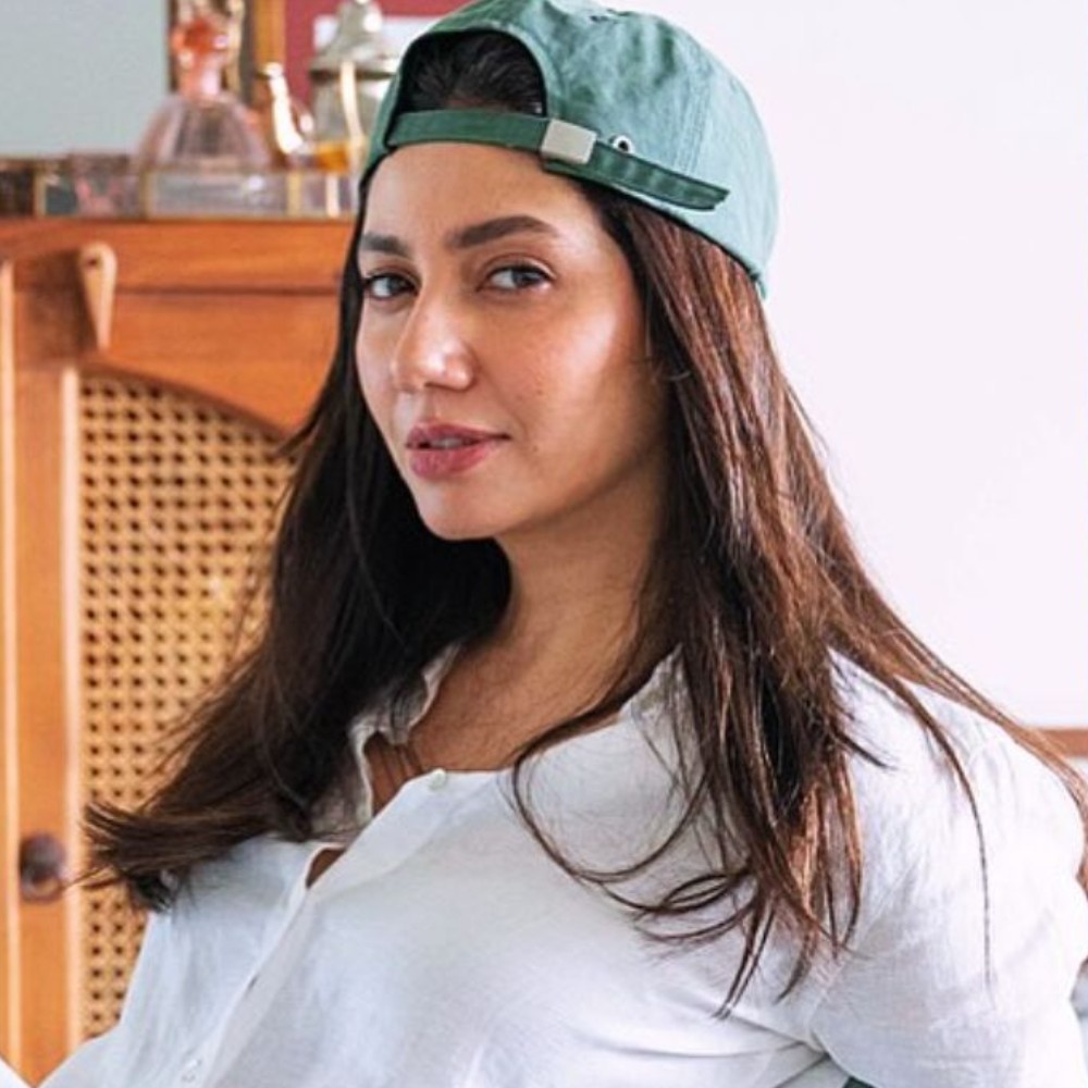 Mahira Khan drops mushy PIC with husband Salim Karim on his birthday; asks fans to make...