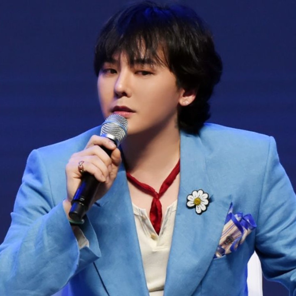 BIGBANG's G-Dragon reported to appear on 2024 MAMA Awards in November; agency Galaxy Co...