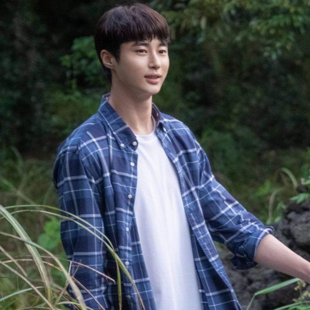  When Byeon Woo Seok could 'only see himself' on watching film Soulmate making co-stars...