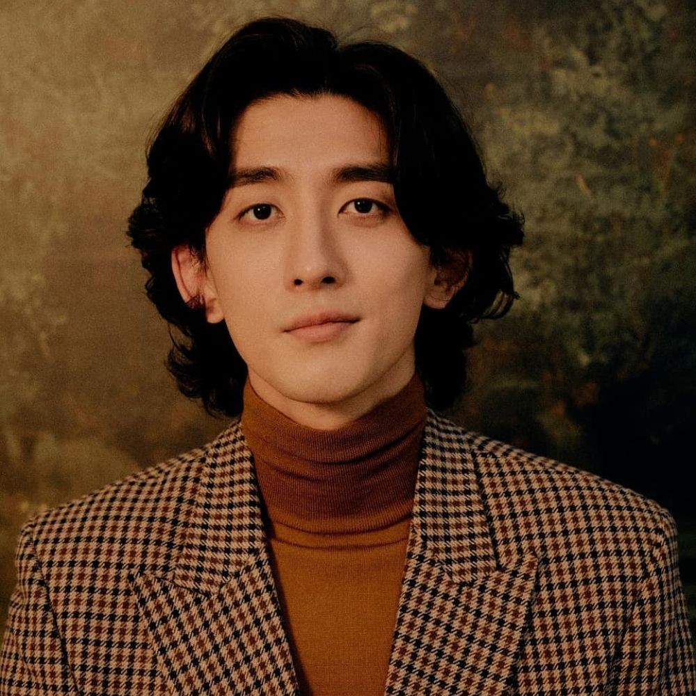 Who is Choi Jung Hoon? Singer dating Han Ji Min and indie rock band Jannabi's frontman