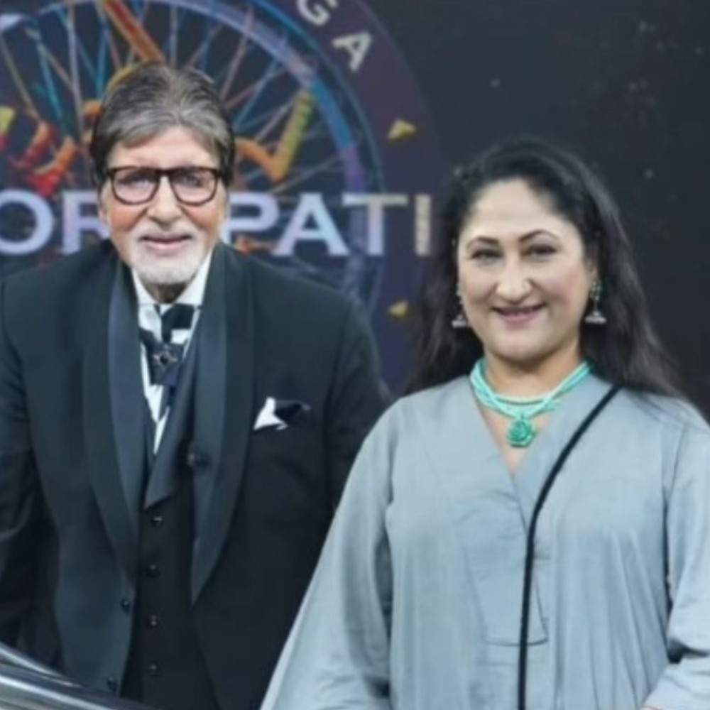 Heeramandi actor Jayati Bhatia meets Amitabh Bachchan after waiting for 28 years; calls...