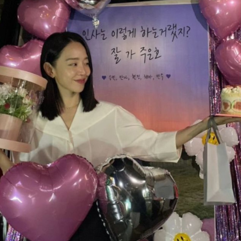 Dear Hyeri wraps filming: Shin Hye Sun, Lee Jin Wook and more cast members spotted; see...