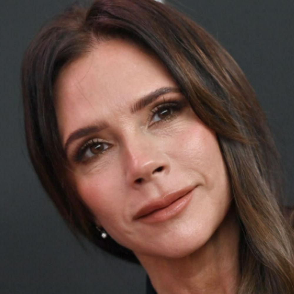 Victoria Beckham’s Diet And Exercise: Fish, Veggies, HIIT, And More  Victoria Beckham’s Diet And Exercise: Fish, Veggies, HIIT, And More