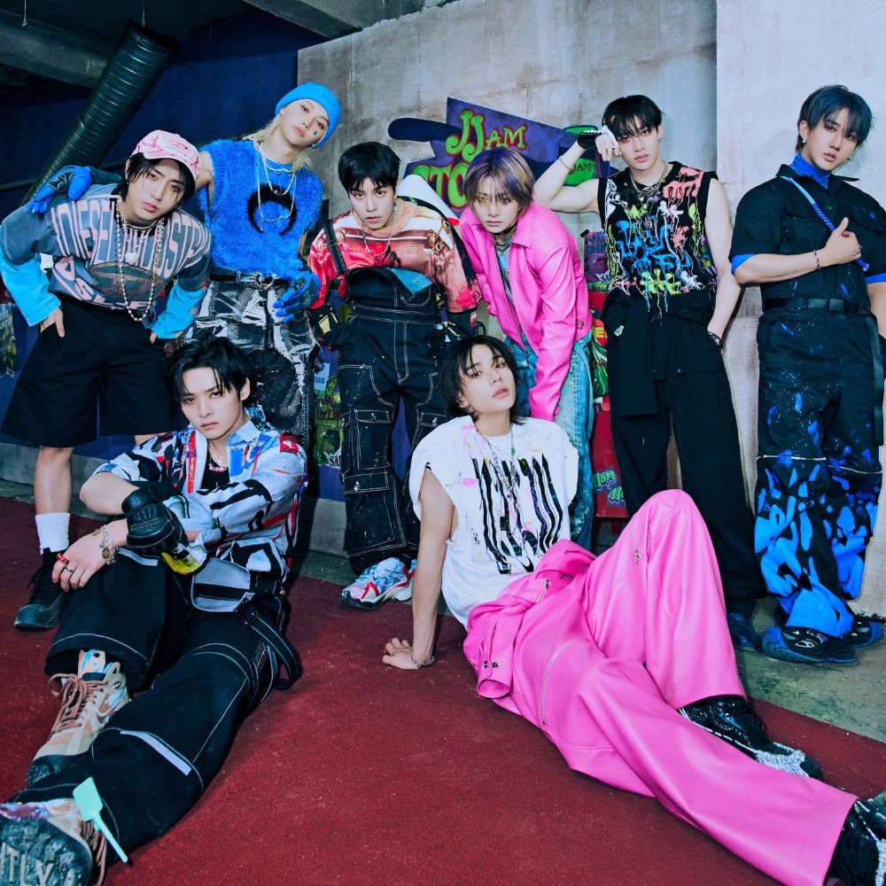 Stray Kids' members SPOTTED filming for Knowing Brothers amid preparations for dominATE...