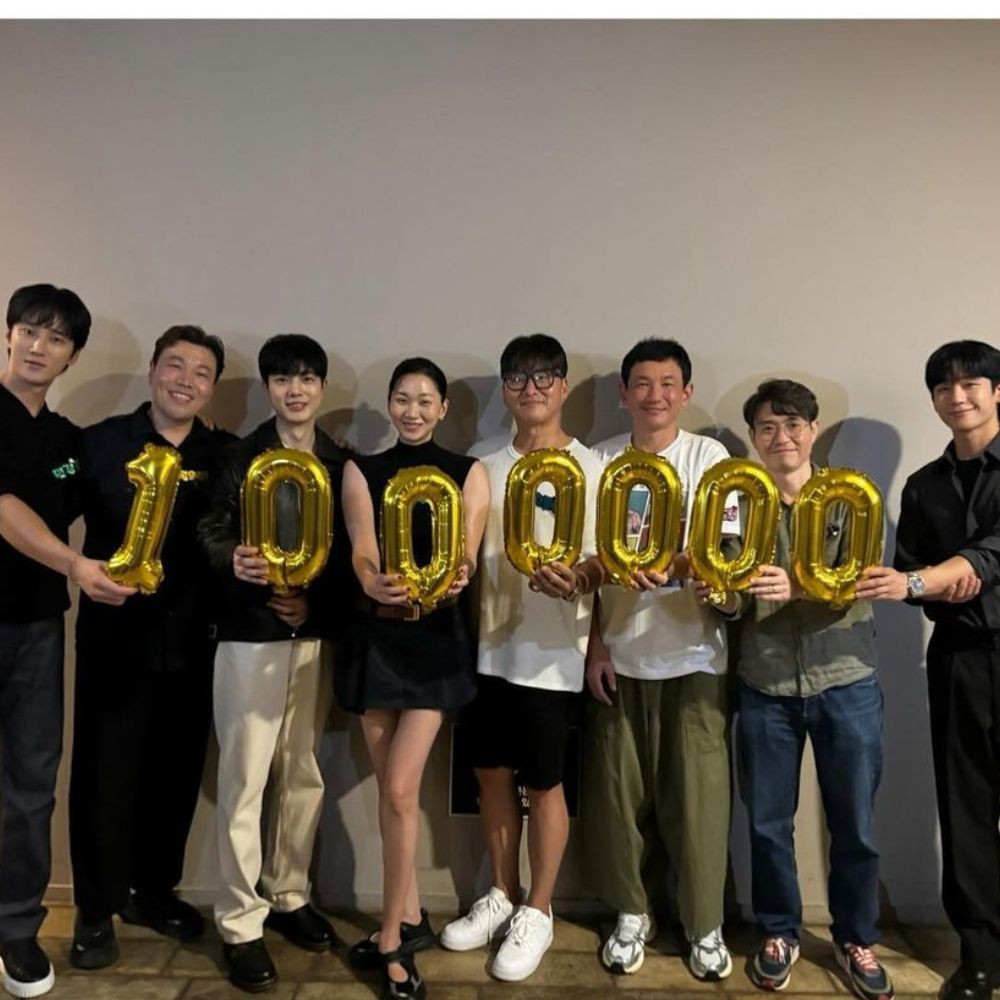 I, The Executioner surpasses 1 million moviegoers; Jung Hae In, Ahn Bo Hyun, and more c...