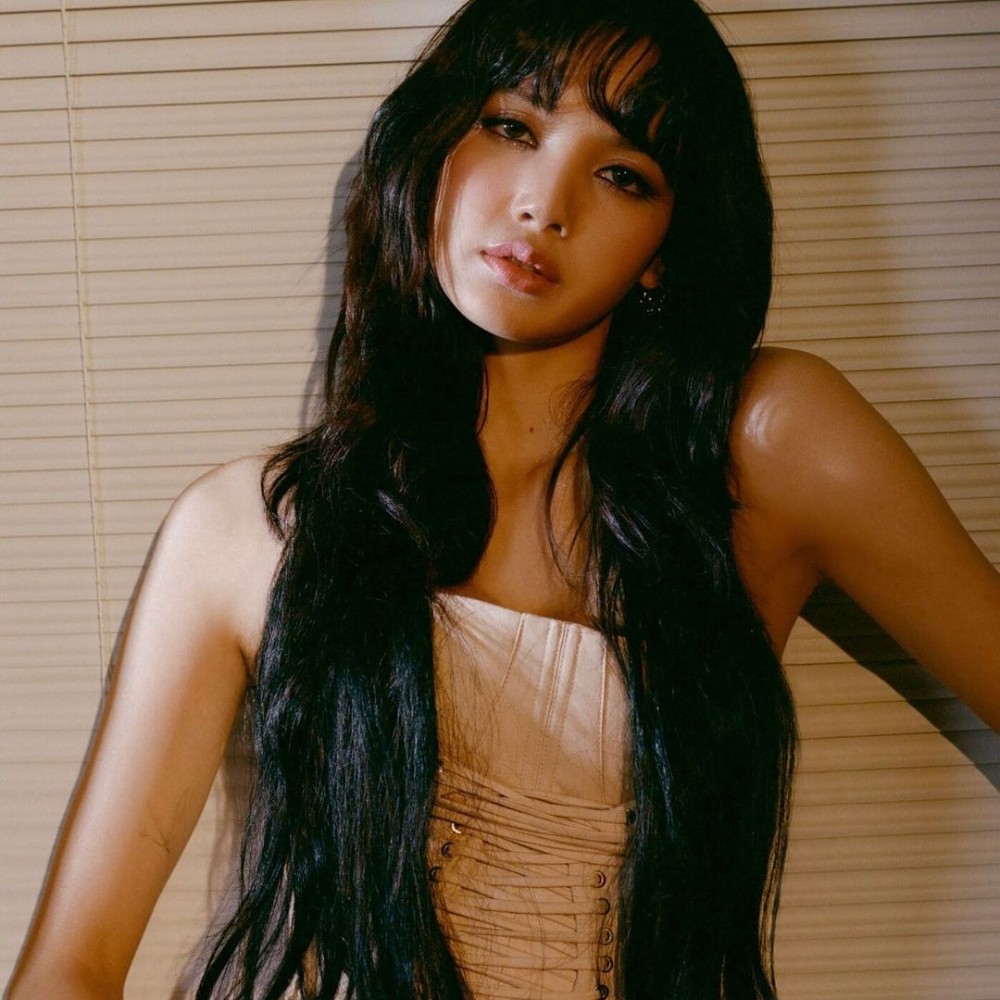 BLACKPINK's Lisa shares sneak peek into VMAs prep, counts down D-4 till performance; se...