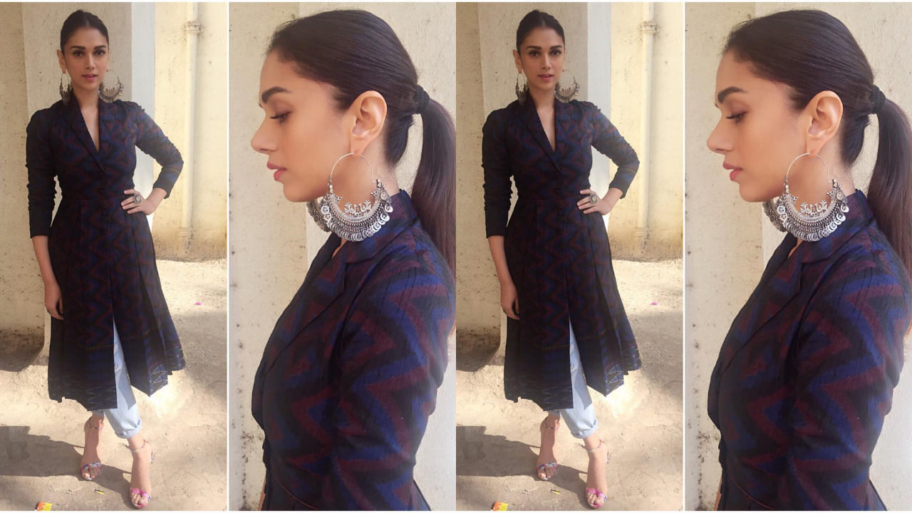 Aditi rao hydari in long kurta and jeans 