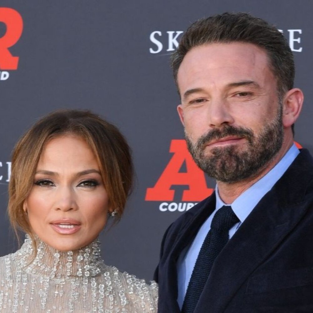 Jennifer Lopez Roasts Turkey While Ben Affleck Spends Thanksgiving With His Ex-Wife; Se... Jennifer Lopez Roasts Turkey While Ben Affleck Spends Thanksgiving With His Ex-Wife; Se...