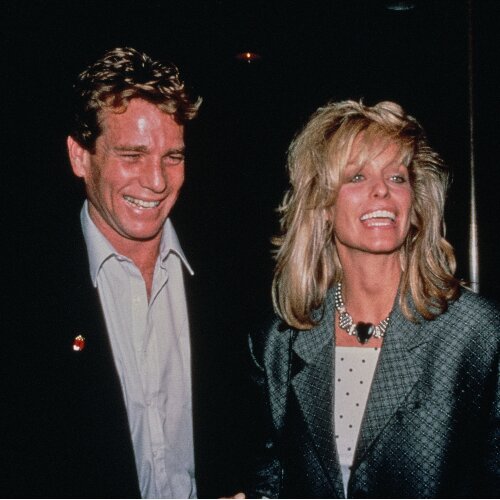 Farrah Fawcett, and Ryan O'Neal (Getty Images) Farrah Fawcett, and Ryan O'Neal (Getty Images)