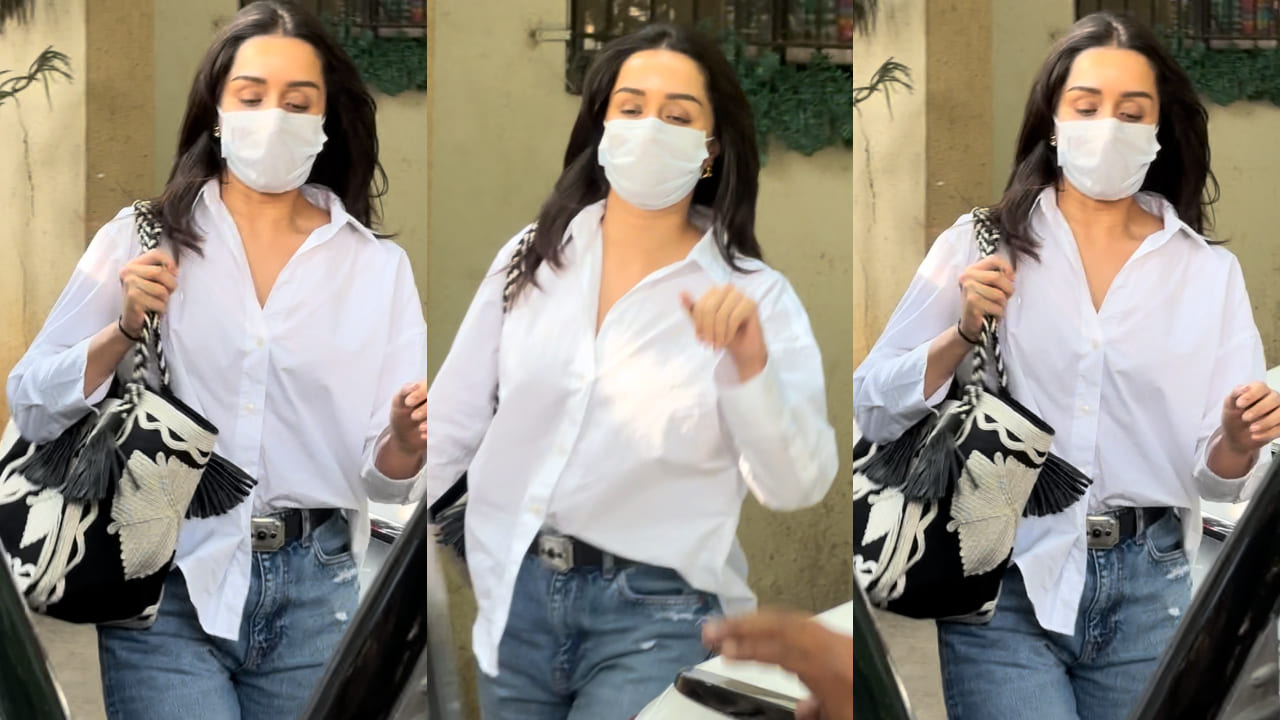 Shraddha Kapoor in white shirt and jeans 