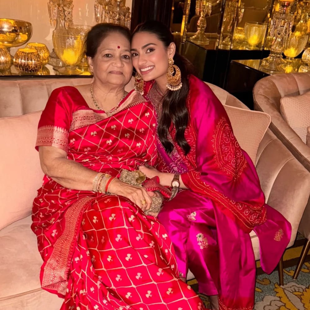 Mom-to-be Athiya Shetty proves pink is always in trend with her bandhani suit but those...