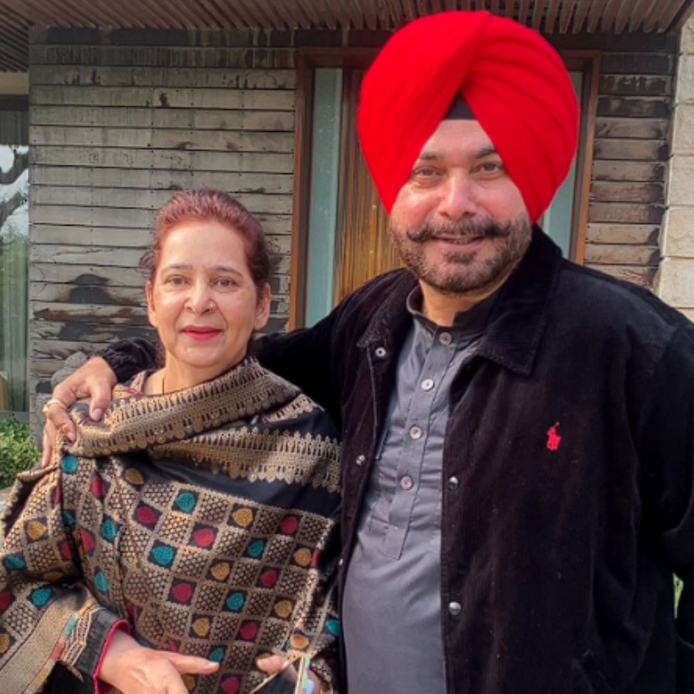 Report: Navjot Singh Sidhu's wife Navjot Kaur Sidhu gets Rs 850 crore legal notice over... Report: Navjot Singh Sidhu's wife Navjot Kaur Sidhu gets Rs 850 crore legal notice over...