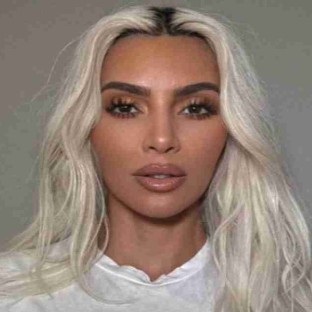Kim Kardashian Breaks Foot Ahead of Christmas, Shares Injury Update on Instagram: 'FML' Kim Kardashian Breaks Foot Ahead of Christmas, Shares Injury Update on Instagram: 'FML'