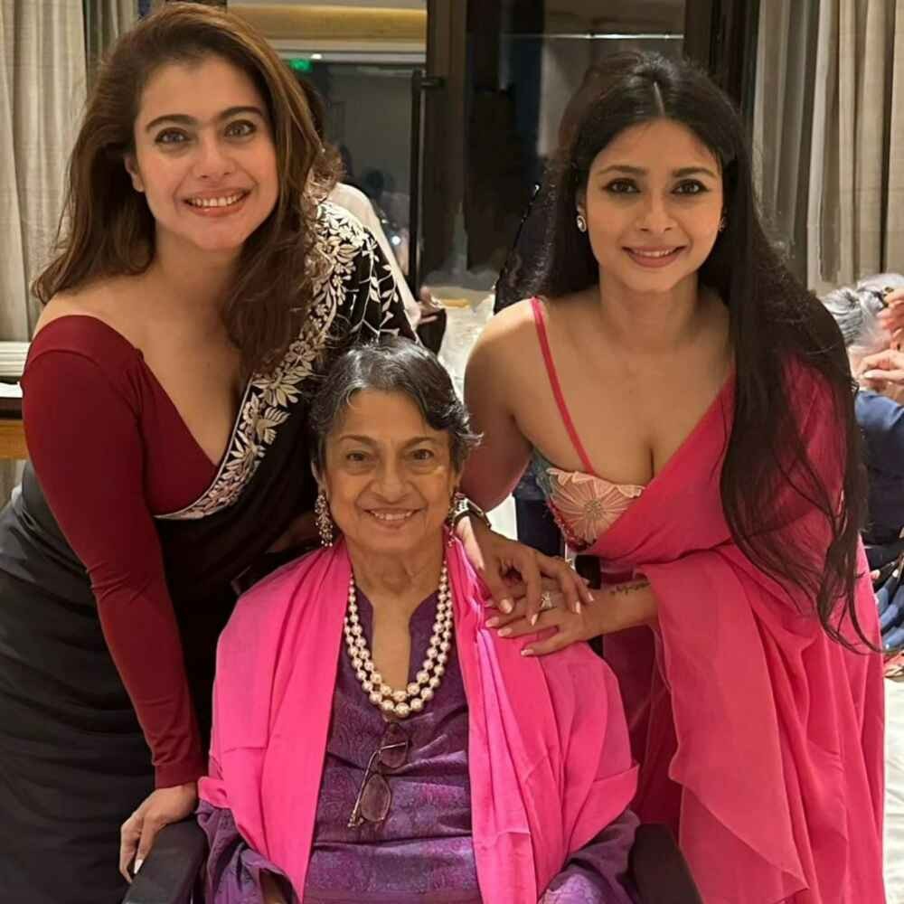 Tanishaa Mukerji breaks silence on viral video of arguing with sister Kajol at Durga Pu... Tanishaa Mukerji breaks silence on viral video of arguing with sister Kajol at Durga Pu...