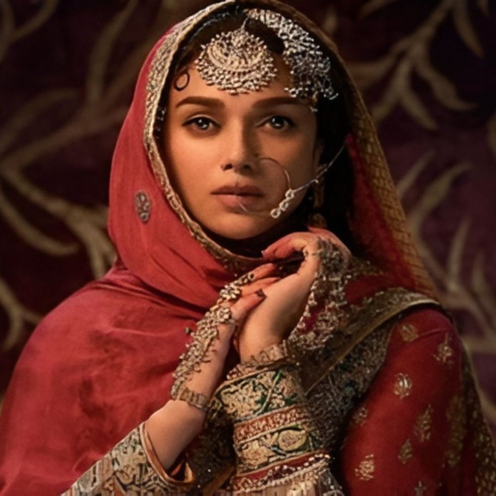 When Sanjay Leela Bhansali kept Aditi Rao Hydari hungry ahead of her powerful scenes in... When Sanjay Leela Bhansali kept Aditi Rao Hydari hungry ahead of her powerful scenes in...
