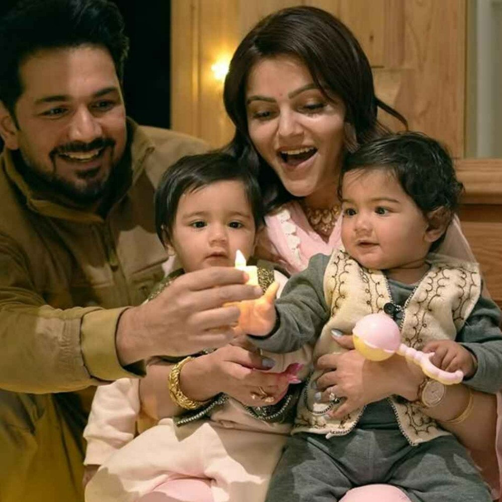 Rubina Dilaik-Abhinav Shukla share beautiful glimpse of their family from daughters Edh... Rubina Dilaik-Abhinav Shukla share beautiful glimpse of their family from daughters Edh...