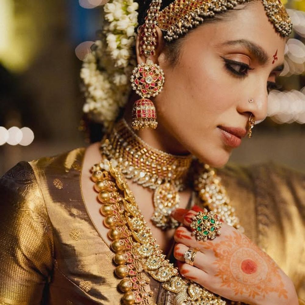 EXCLUSIVE: Sobhita Dhulipala's bridal mehendi design for Naga Chaitanya defines their r... EXCLUSIVE: Sobhita Dhulipala's bridal mehendi design for Naga Chaitanya defines their r...