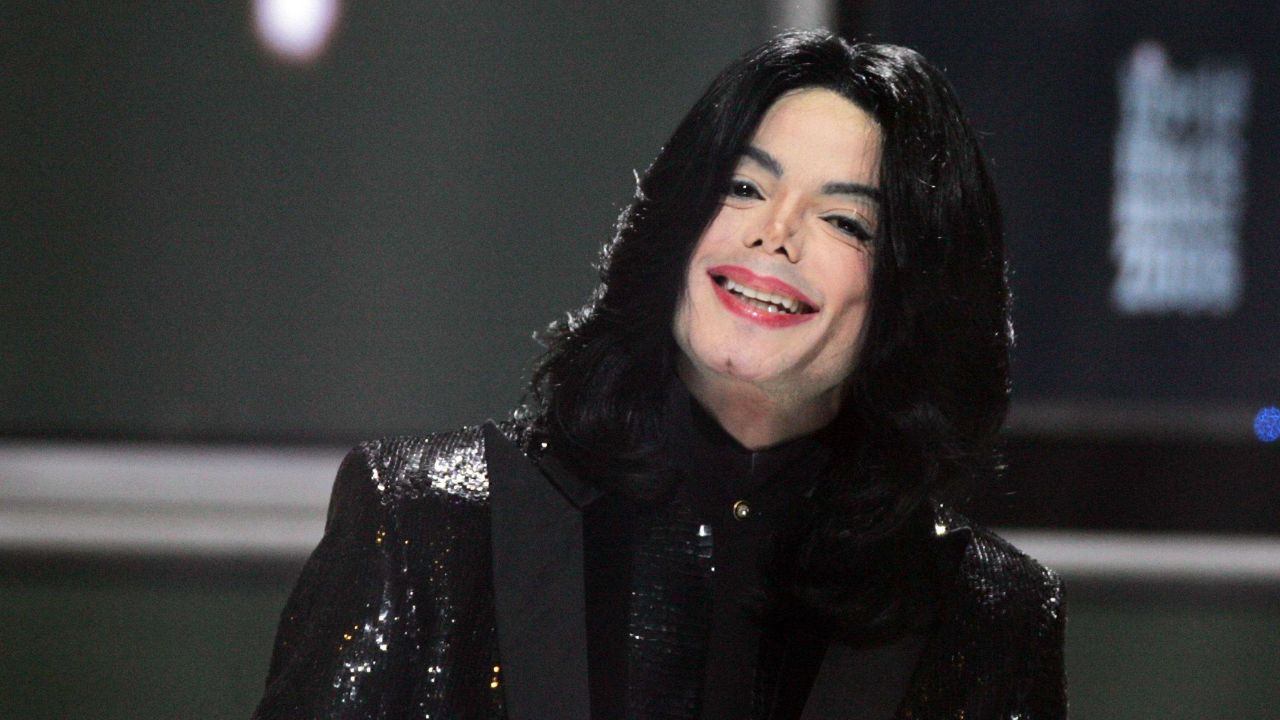 Michael Jackson (via Getty Images)