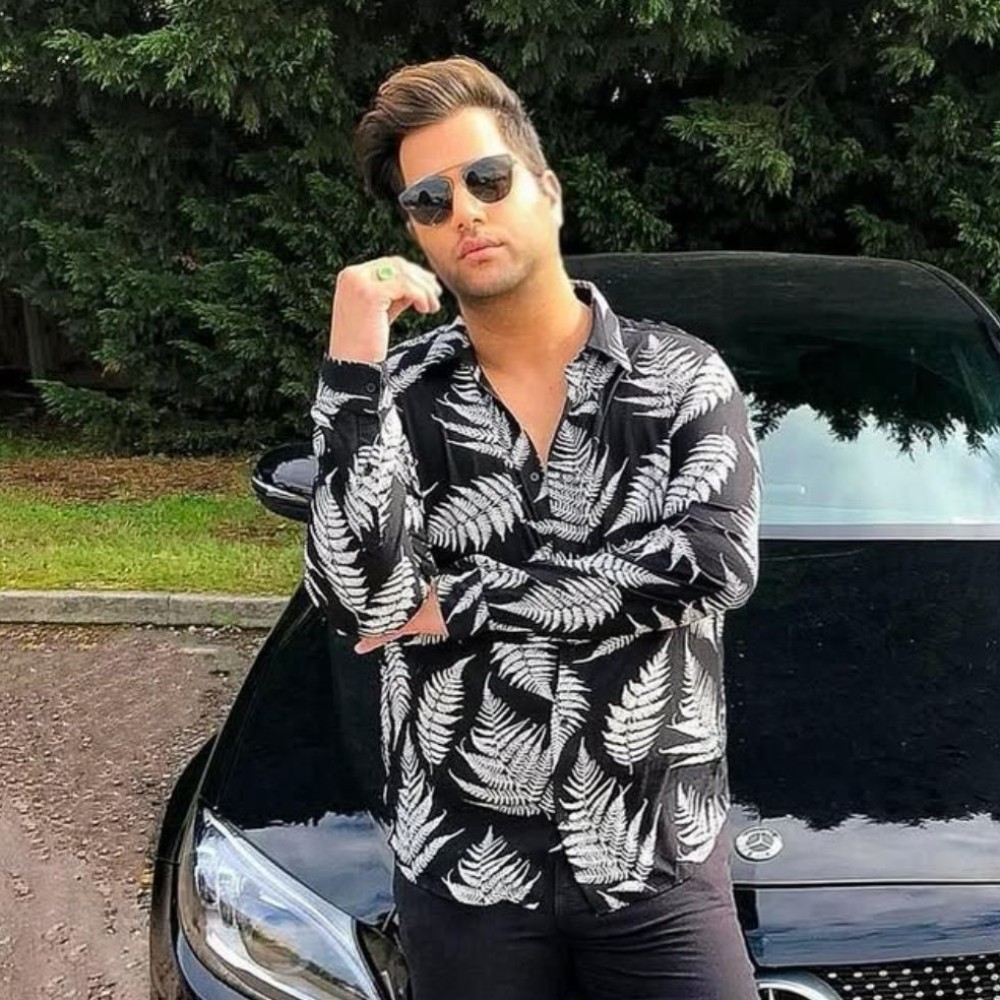 Bigg Boss 18: BB 15 fame Rajiv Adatia thinks THESE contestants will be in top two; do y... Bigg Boss 18: BB 15 fame Rajiv Adatia thinks THESE contestants will be in top two; do y...