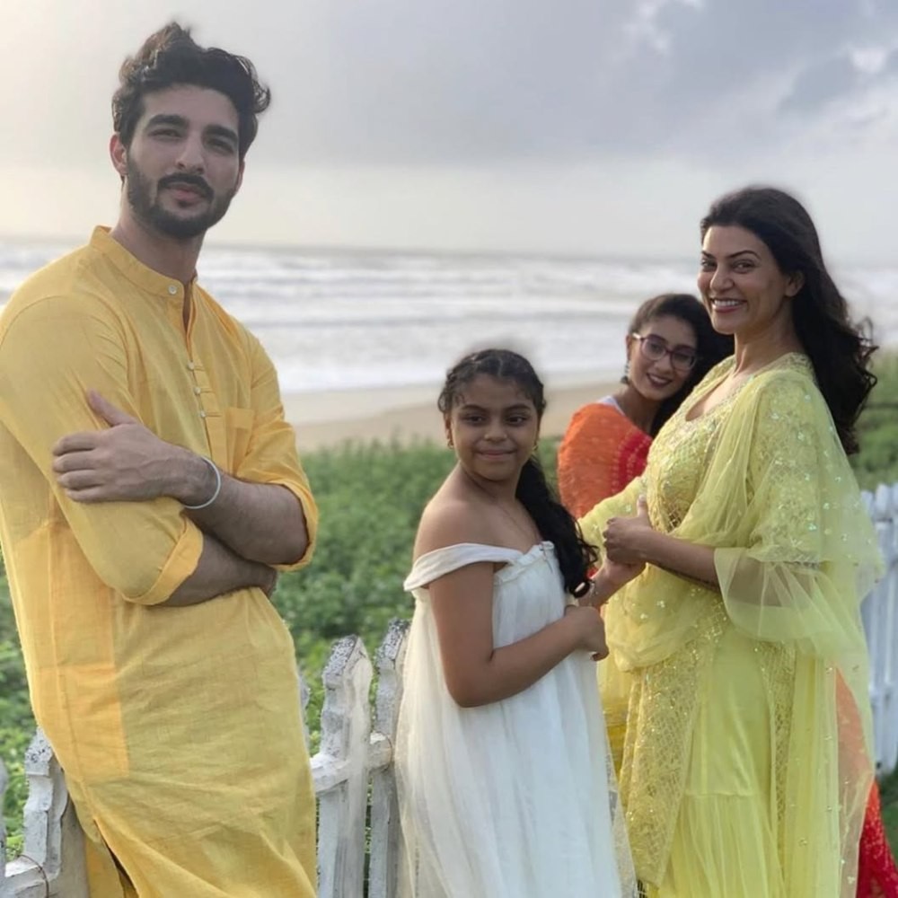 Sushmita Sen's ex-boyfriend Rohman Shawl says actress and her daughters are like ‘famil... Sushmita Sen's ex-boyfriend Rohman Shawl says actress and her daughters are like ‘famil...