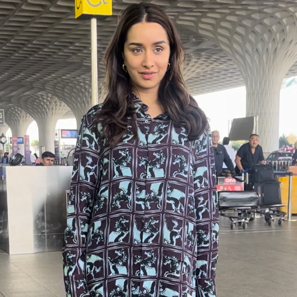Shraddha Kapoor’s airport look ft a printed co-ord set worth Rs 31,500 is black, bold a... Shraddha Kapoor’s airport look ft a printed co-ord set worth Rs 31,500 is black, bold a...