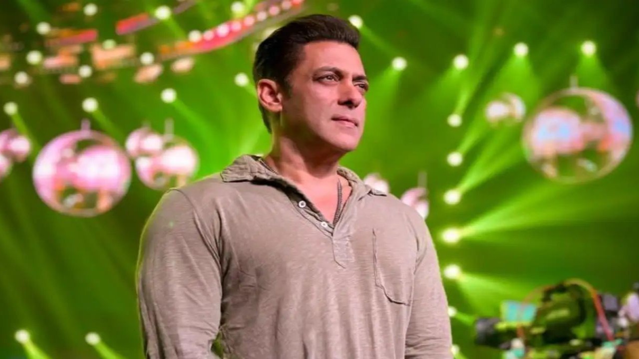 Pic credits: Salman Khan Instagram Salman faces new threat as intruder illegally enters set; Asks 'Should I Call Bishnoi?’