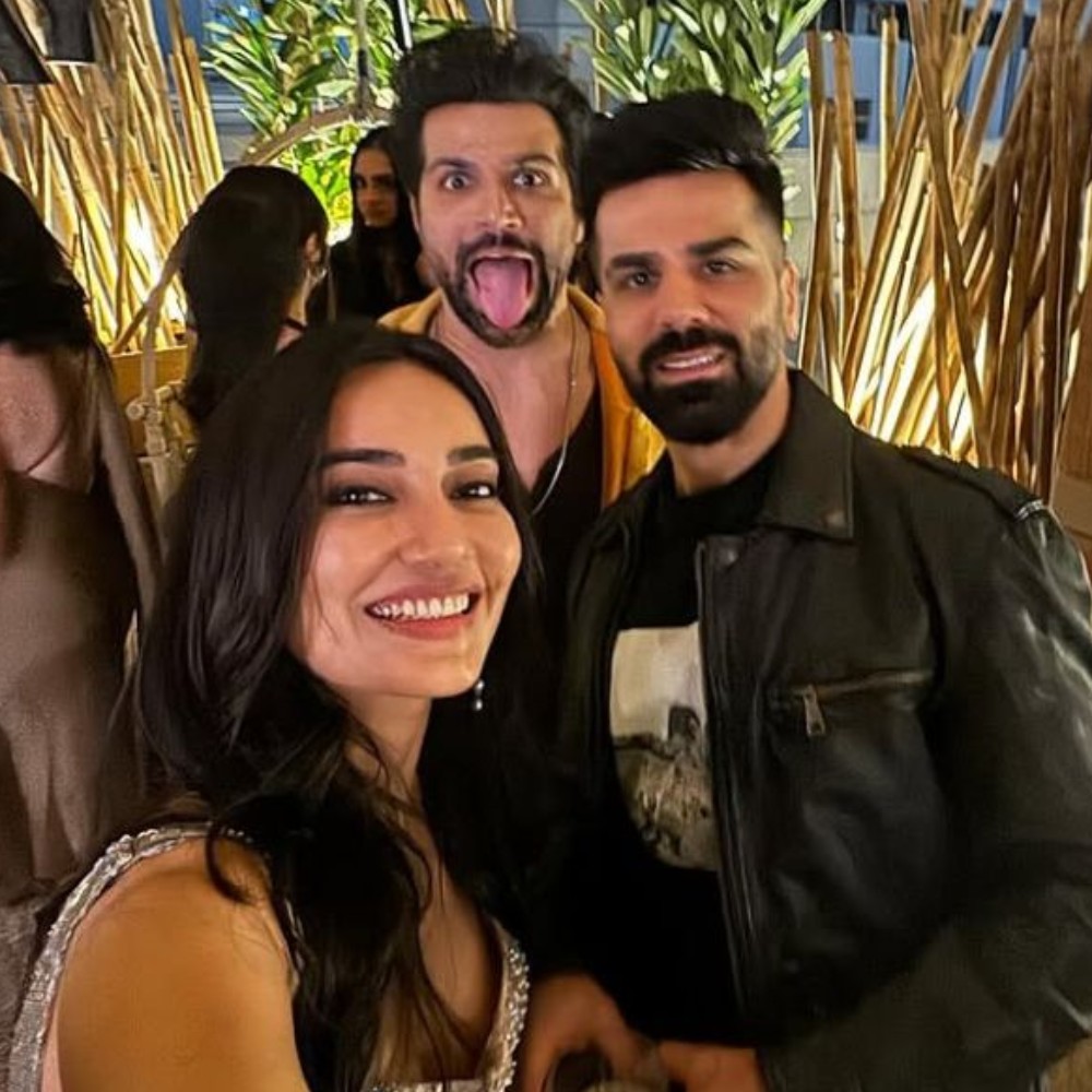 Surbhi Jyoti shares 'blurry but best' PICS with husband Sumit Suri and BFFs Asha Negi, ... Surbhi Jyoti shares 'blurry but best' PICS with husband Sumit Suri and BFFs Asha Negi, ...