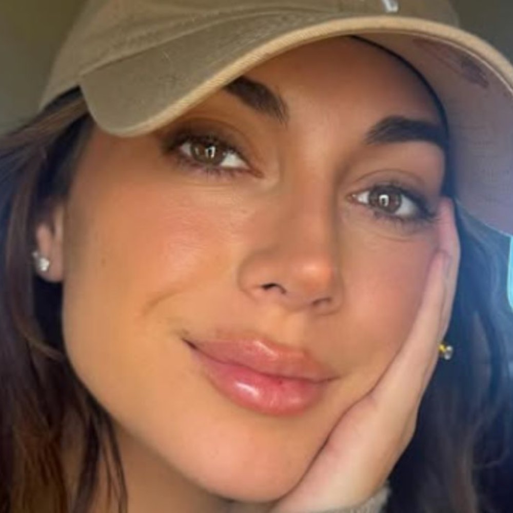 Brianna ‘Chickenfry’ Lapaglia Recalls Her Toxic Relationship With Country Singer Zach B... Brianna ‘Chickenfry’ Lapaglia Recalls Her Toxic Relationship With Country Singer Zach B...