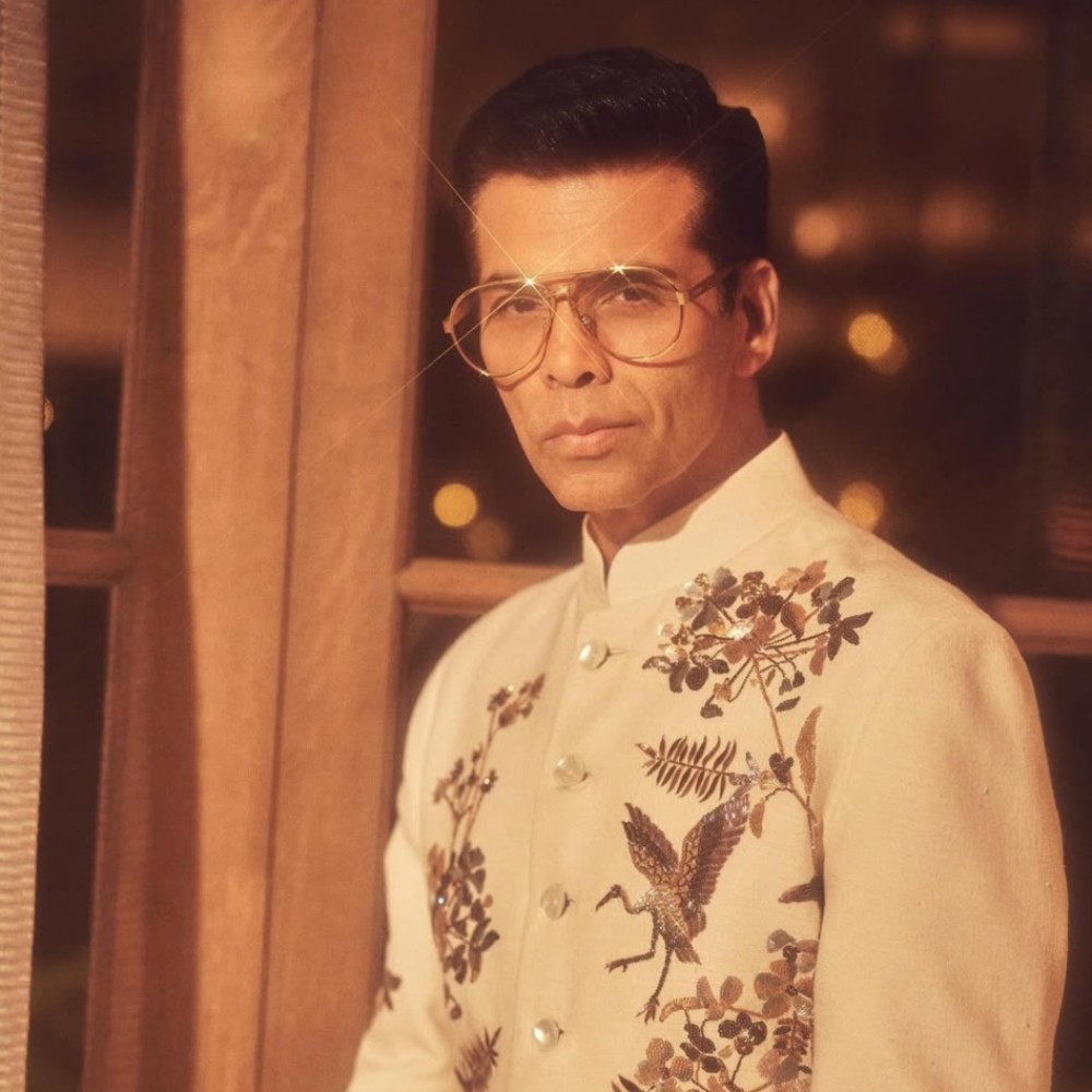 Karan Johar shares BTS PICS from his 'favourite place' ft. Hrithik Roshan, Alia Bhatt, ... Karan Johar shares BTS PICS from his 'favourite place' ft. Hrithik Roshan, Alia Bhatt, ...