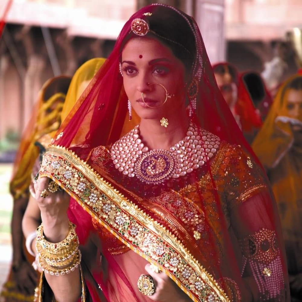 Aishwarya Rai’s iconic wedding lehenga from Jodha Akbar makes its way to the Oscars Aca...