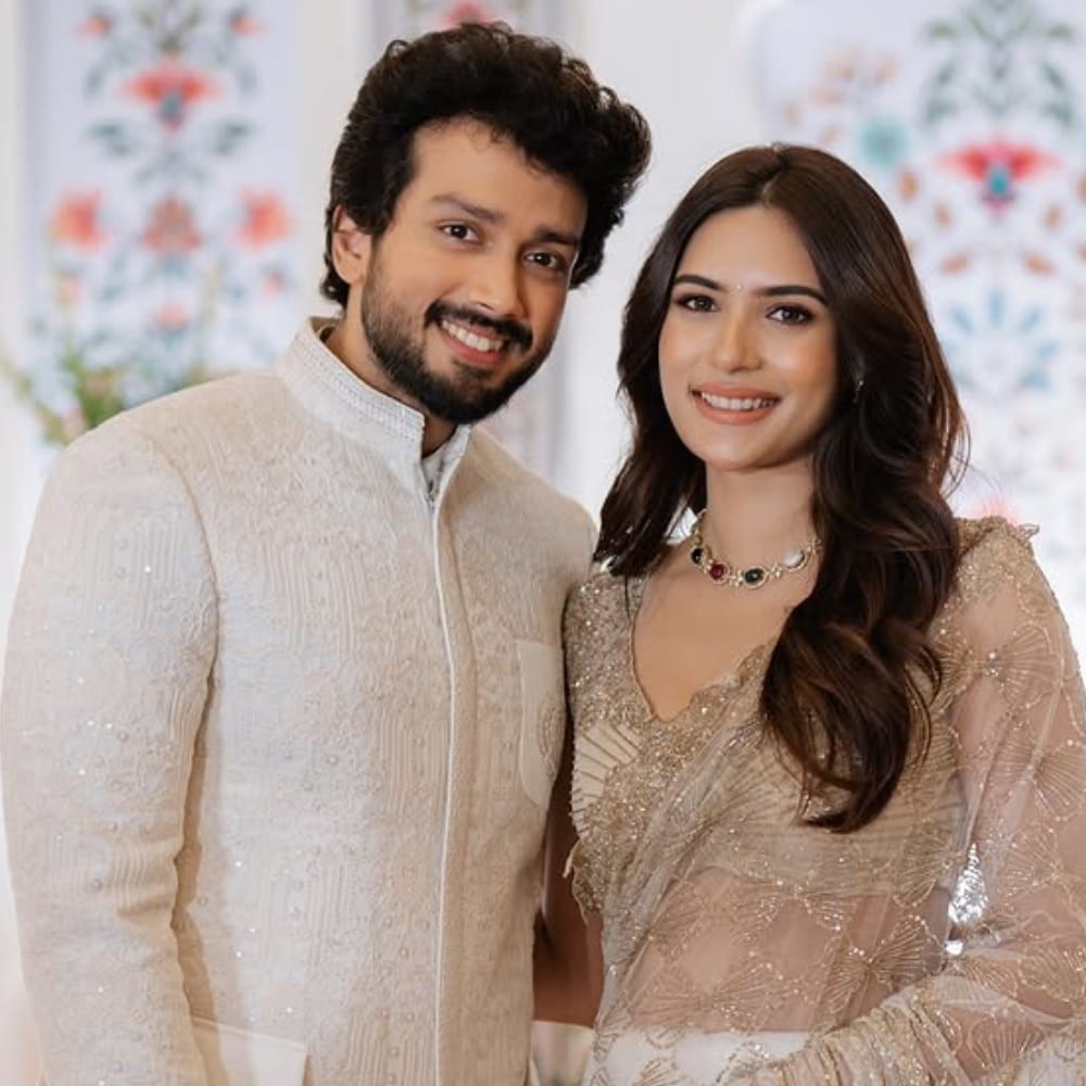 Raayan actor Kalidas Jayaram gets married to longtime beau Tarini Kalingarayar in dream... Raayan actor Kalidas Jayaram gets married to longtime beau Tarini Kalingarayar in dream...