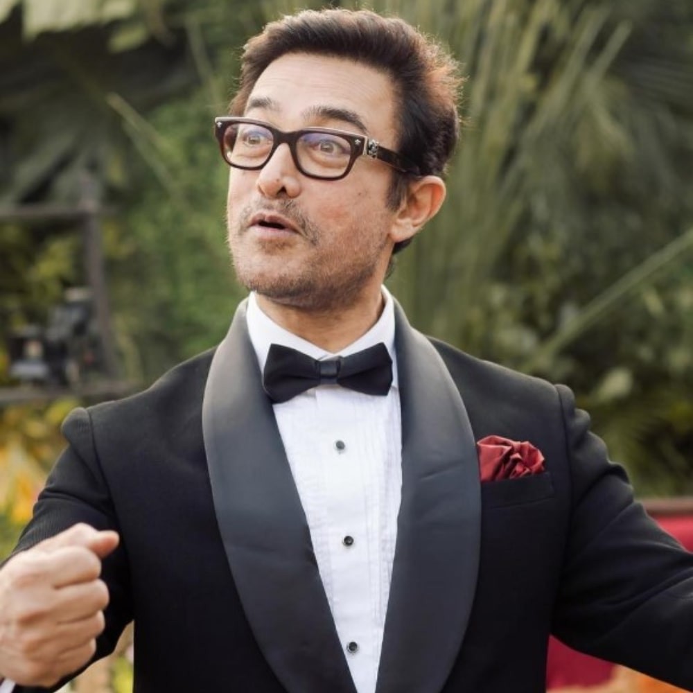 When Aamir Khan's text to Junaid Khan's Maharaj co-star Shalini Pandey left her stunned... When Aamir Khan's text to Junaid Khan's Maharaj co-star Shalini Pandey left her stunned...