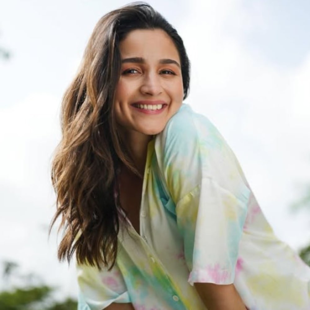 Alia Bhatt sends special message to All We Imagine As Light director Payal Kapadia as s... Alia Bhatt sends special message to All We Imagine As Light director Payal Kapadia as s...