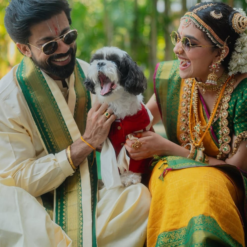 Keerthy Suresh weds Antony Thattil in traditional South Indian celebration, radiating b... Keerthy Suresh weds Antony Thattil in traditional South Indian celebration, radiating b...