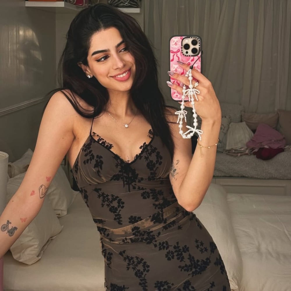 Warning: Khushi Kapoor’s brown velvet midi dress is set to steal the spotlight this par... Warning: Khushi Kapoor’s brown velvet midi dress is set to steal the spotlight this par...
