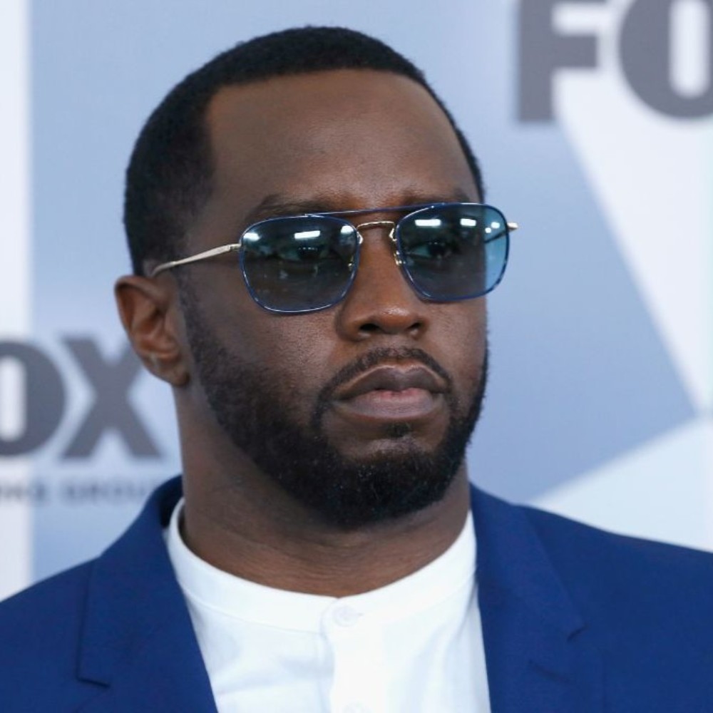 Sean Diddy Combs Abandons Effort to Secure Bail Amid Racketeering and Trafficking Charg... Sean Diddy Combs Abandons Effort to Secure Bail Amid Racketeering and Trafficking Charg...