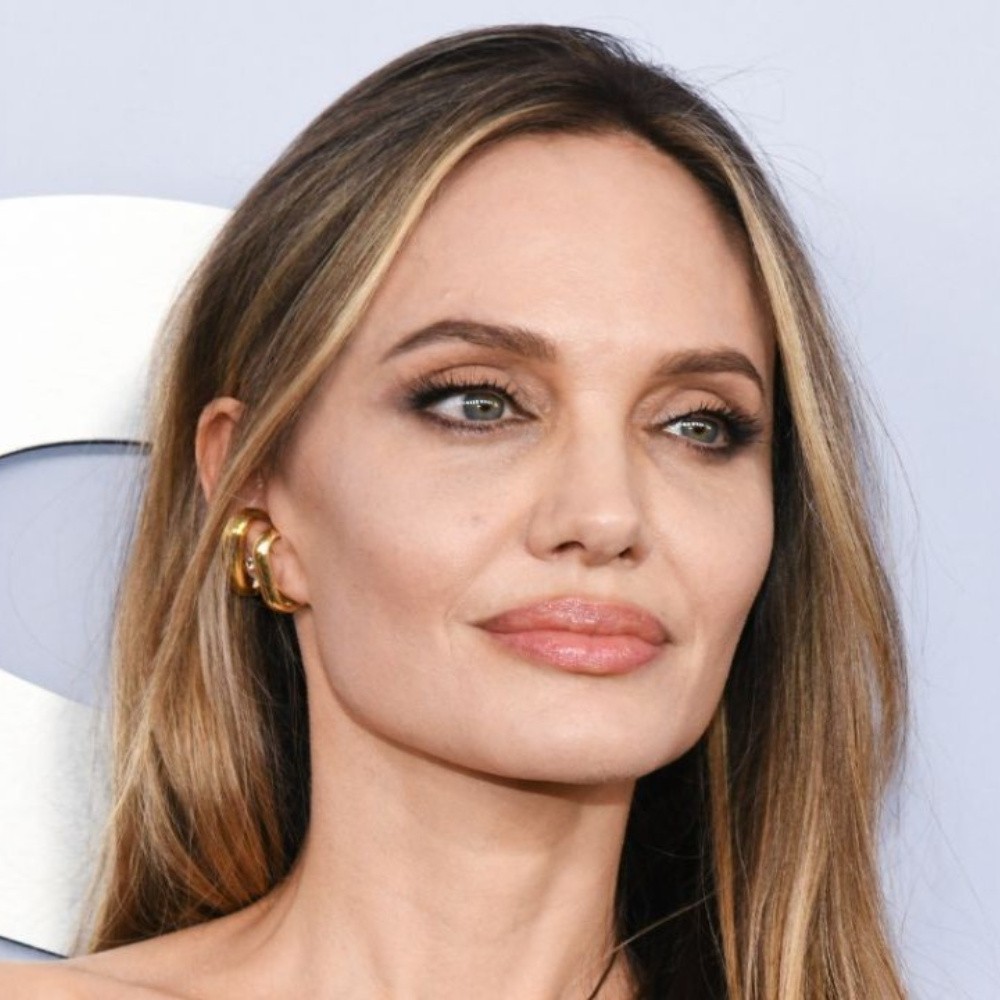 'I Felt Fortunate': Angelina Jolie Reflects On Talking To Sons About Themes Of 'Relatio... 'I Felt Fortunate': Angelina Jolie Reflects On Talking To Sons About Themes Of 'Relatio...