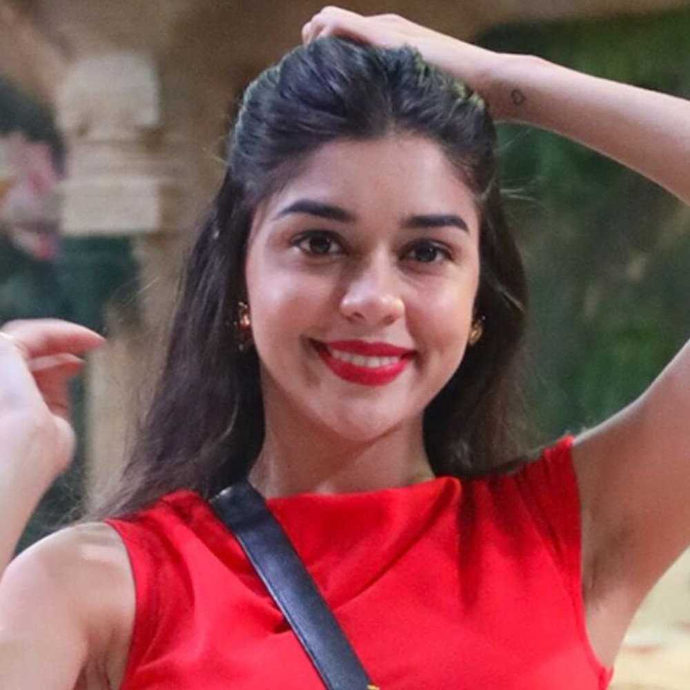 Bigg Boss 18: Eisha Singh gifts her jacket to close friend Avinash Mishra on his birthd... Bigg Boss 18: Eisha Singh gifts her jacket to close friend Avinash Mishra on his birthd...