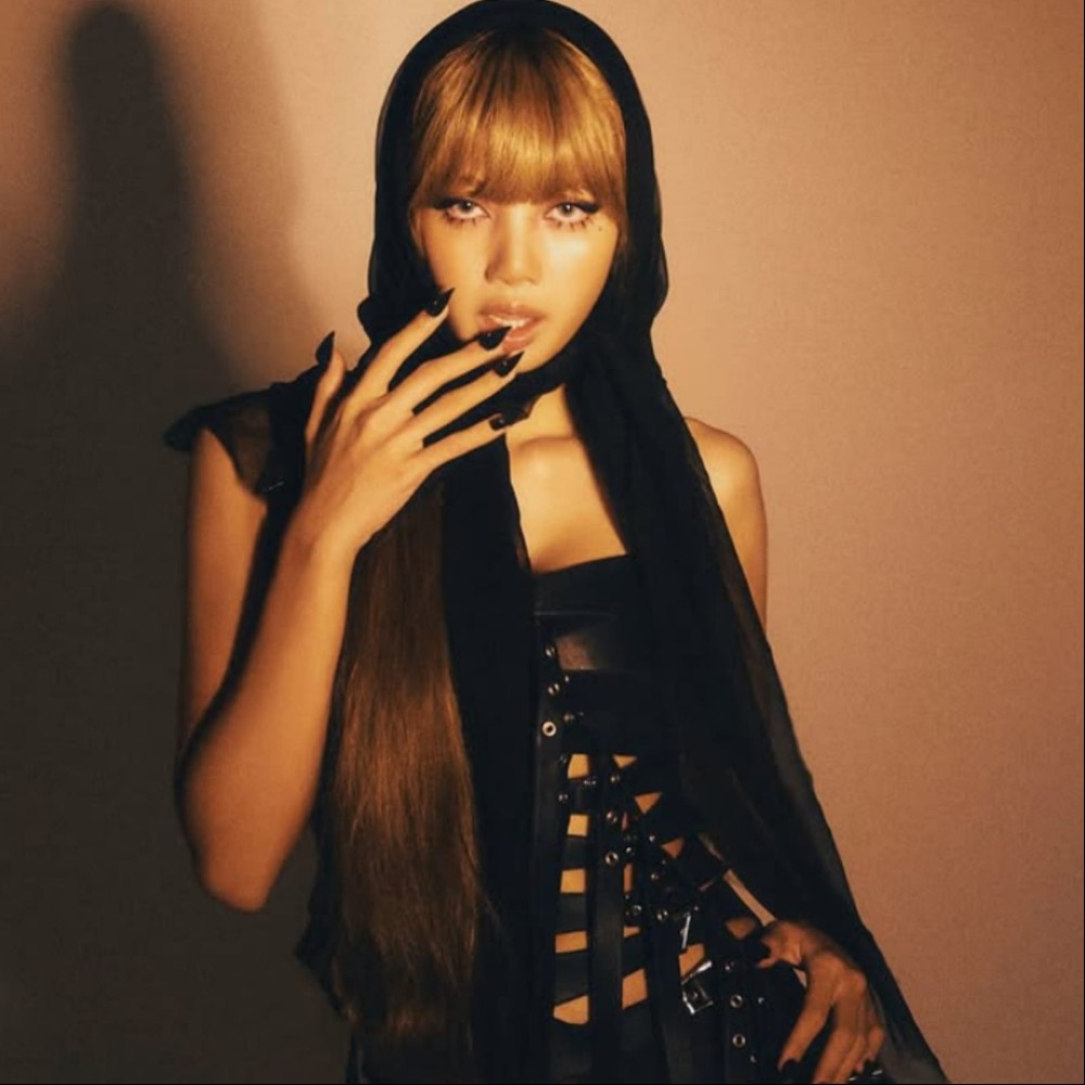 BLACKPINK's Lisa recalls being 'too shy' to do THIS with Justin Bieber on meeting him for first time: 'How much I...'