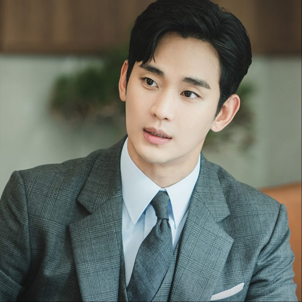 Kim Soo Hyun's agency offers CONFLICTING reason for canceling Taiwan fan event amid Kim Sae Ron dating scandal 