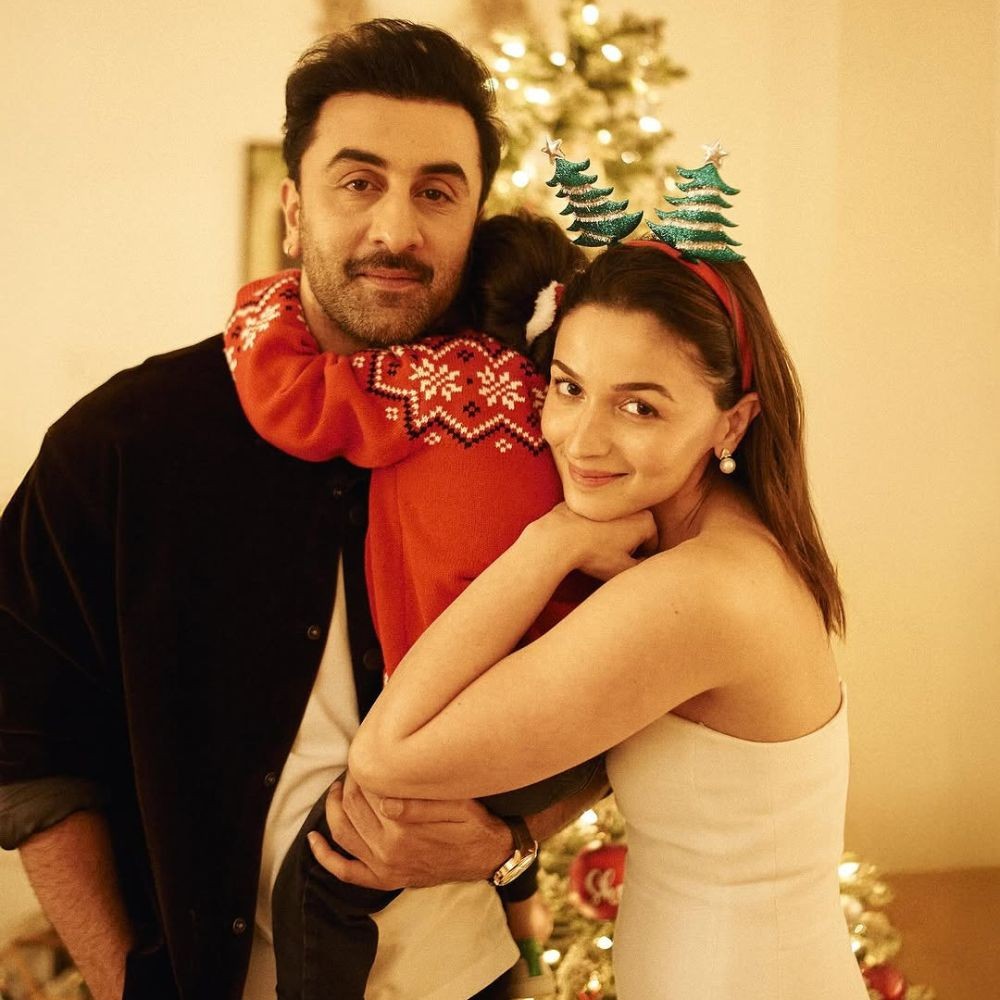 Bollywood Newswrap, March 1: Alia Bhatt removes Raha's photos from Instagram; Kiara Advani’s 1st appearance post pregnancy news and more Bollywood Newswrap, March 1: Alia Bhatt removes Raha's photos from Instagram; Kiara Advani’s 1st appearance post pregnancy news and more