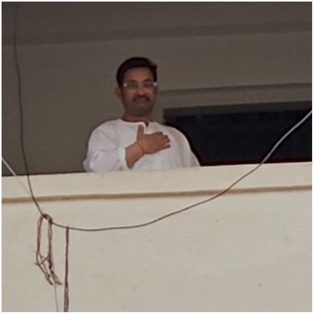 Aamir Khan’s Eid 2025 celebrations turn special with ex-wives Reena Dutta, Kiran Rao and kids Junaid Khan, Azad; don’t miss him greeting paps: WATCH Aamir Khan’s Eid 2025 celebrations turn special with ex-wives Reena Dutta, Kiran Rao and kids Junaid Khan, Azad; don’t miss him greeting paps: WATCH