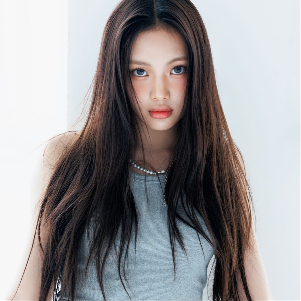 NewJeans' Hyein's father opposed ADOR feud and independent activities; mother wins sole custody: Reports