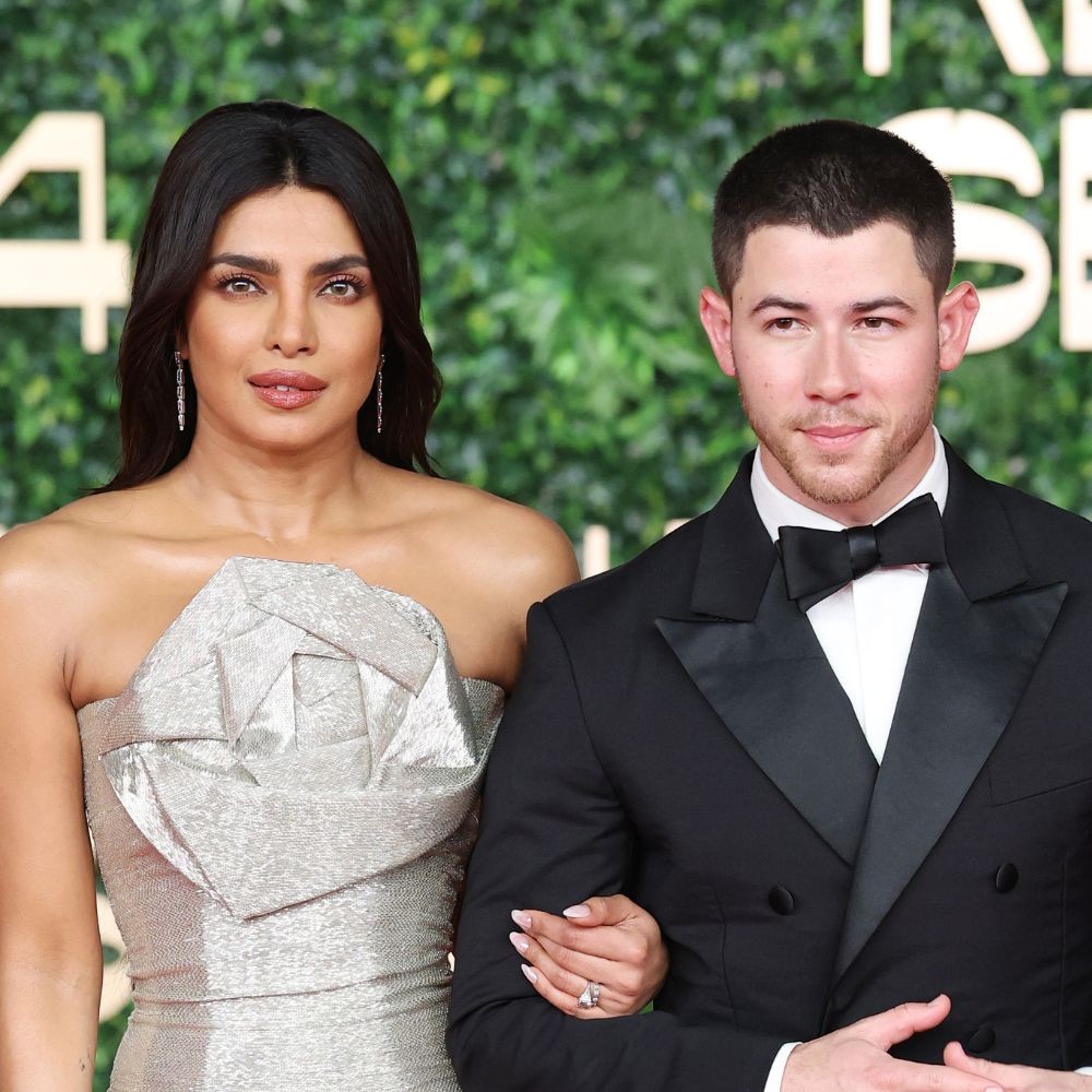 Why Did Nick Jonas Get Down on One Knee For Priyanka Chopra On Their First Date? Find Out